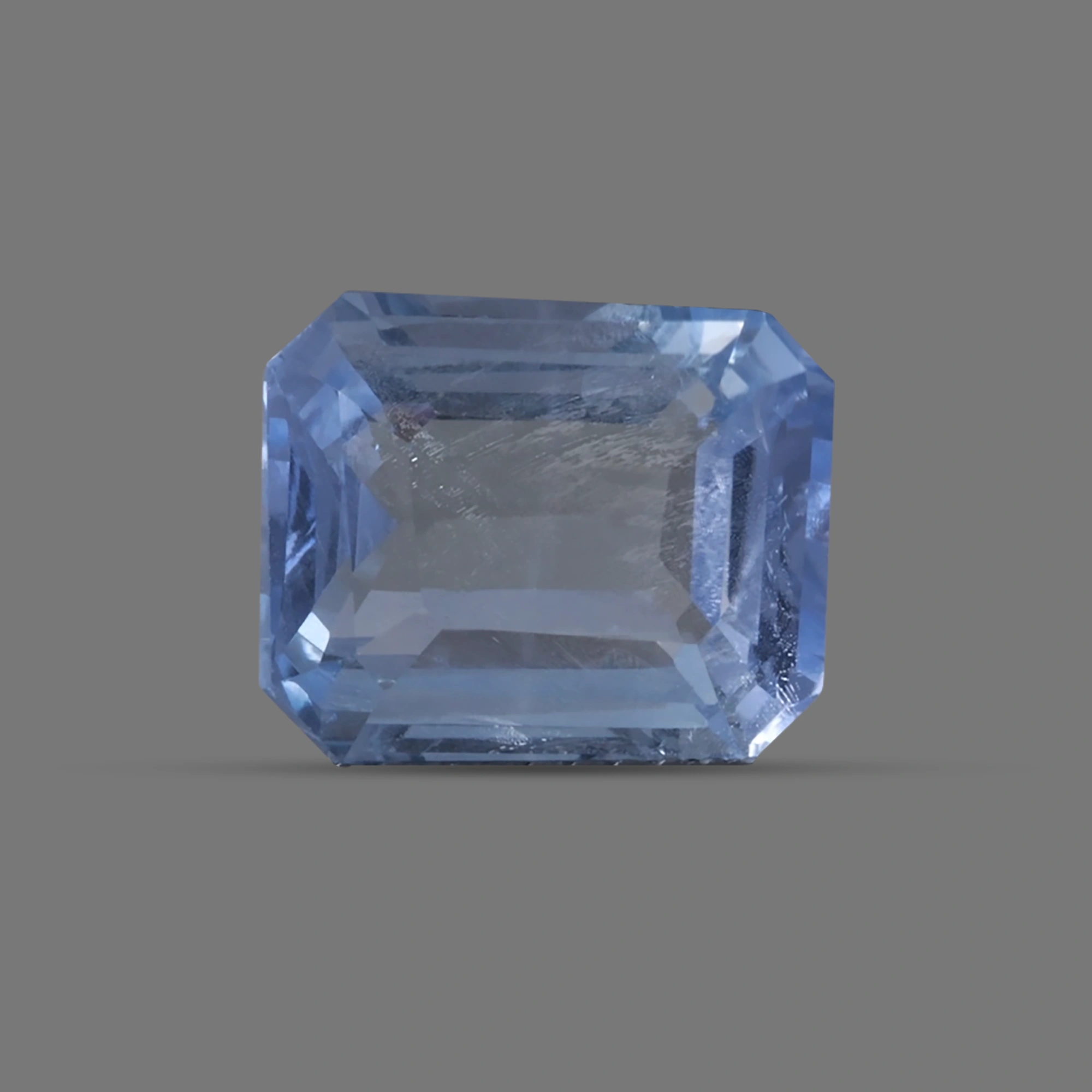 Blue Sapphire  - 6.38 carats