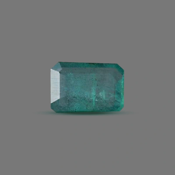 Emerald (Panna) - 2.40 carats