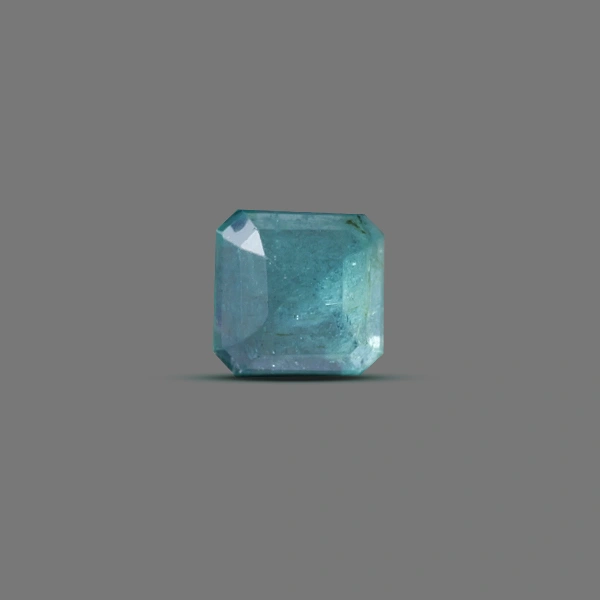 Emerald (Panna) - 3.30 carats