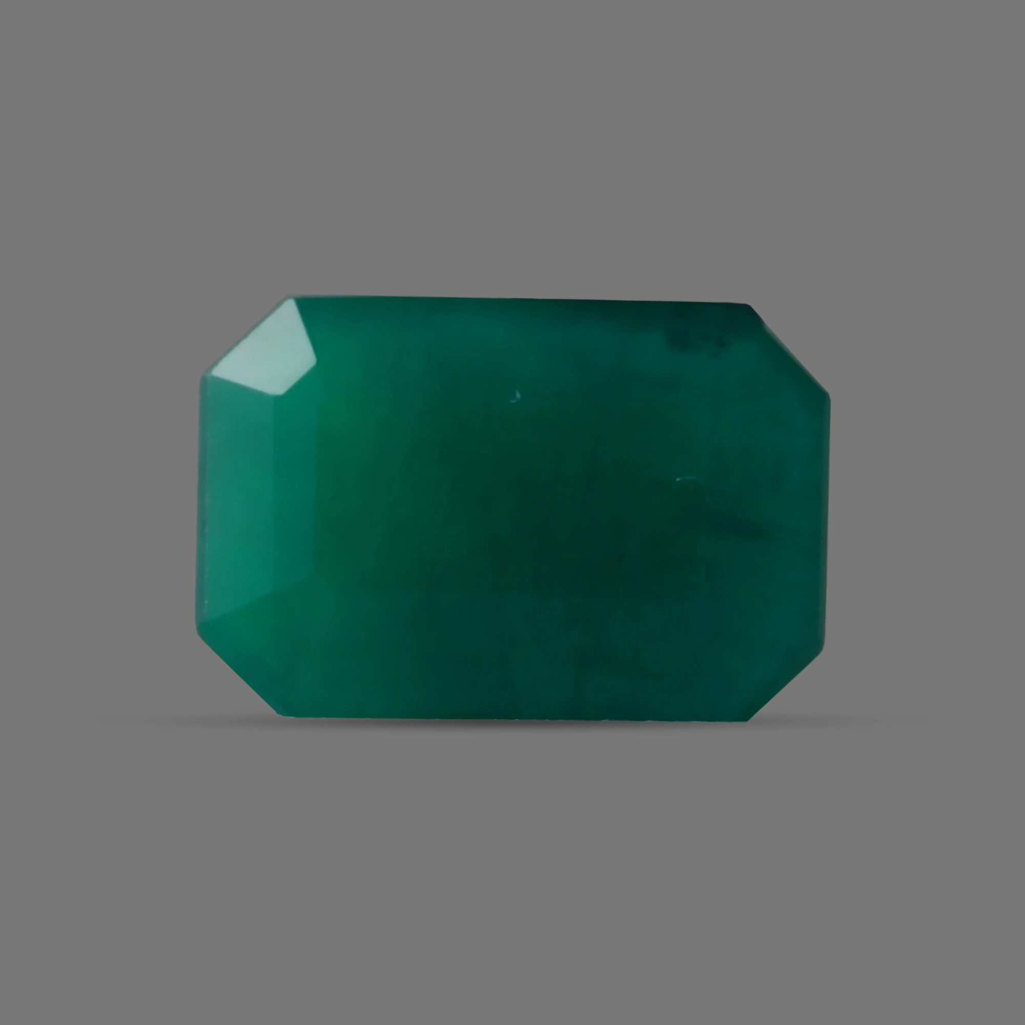 Emerald (Panna) - 4.15 carats