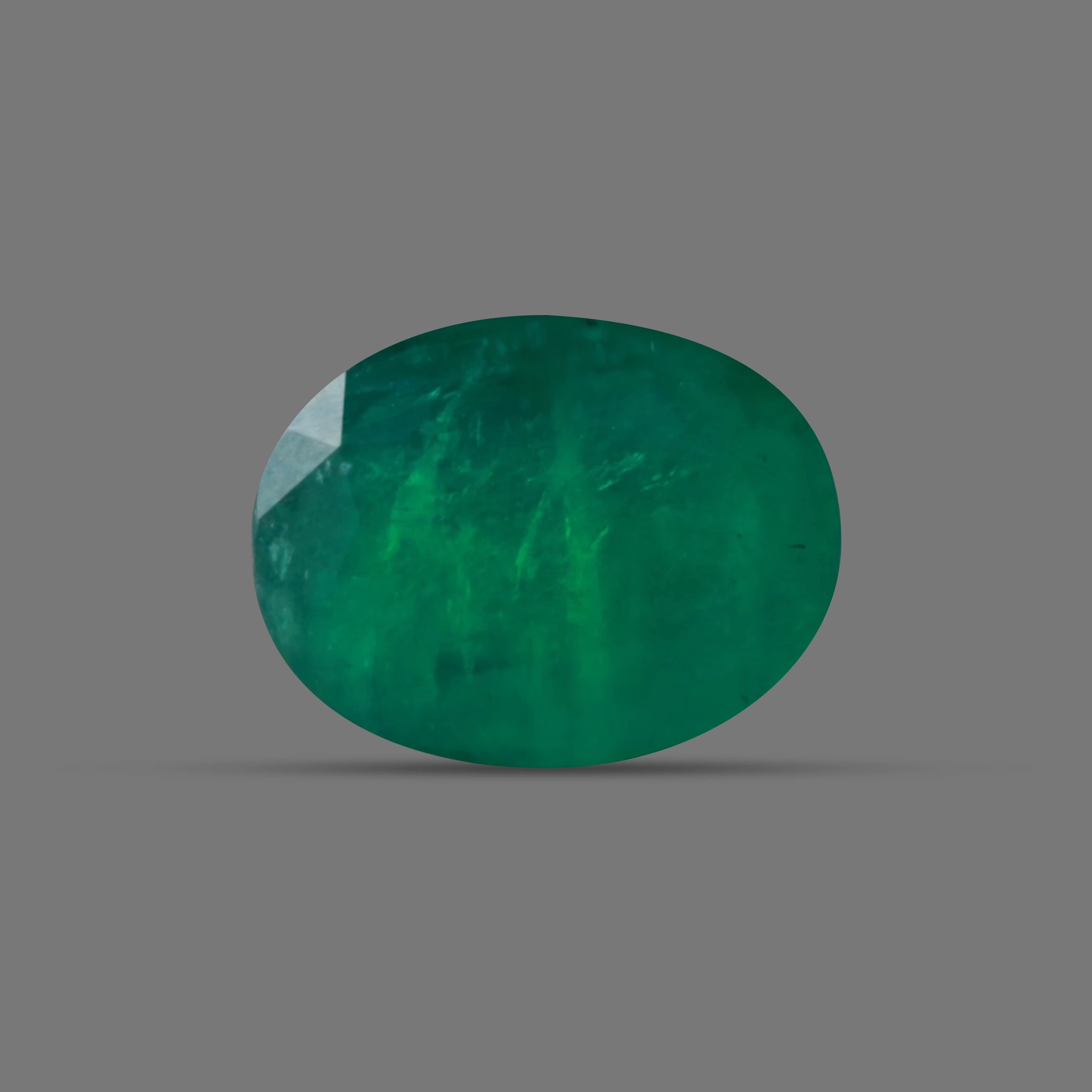 Emerald (Panna) - 5.07 carats