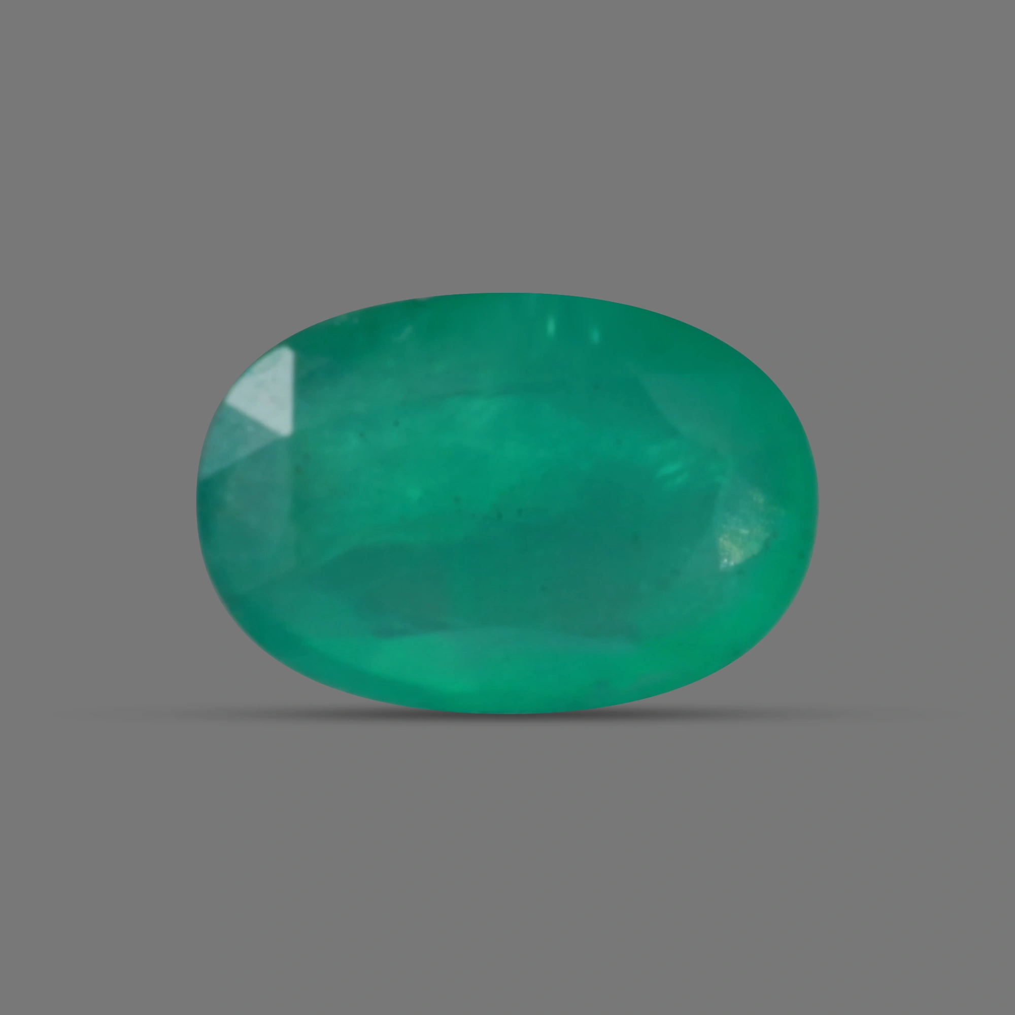 Emerald (Panna) - 5.90 carats