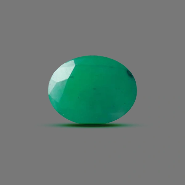 Emerald (Panna) - 5.91 carats