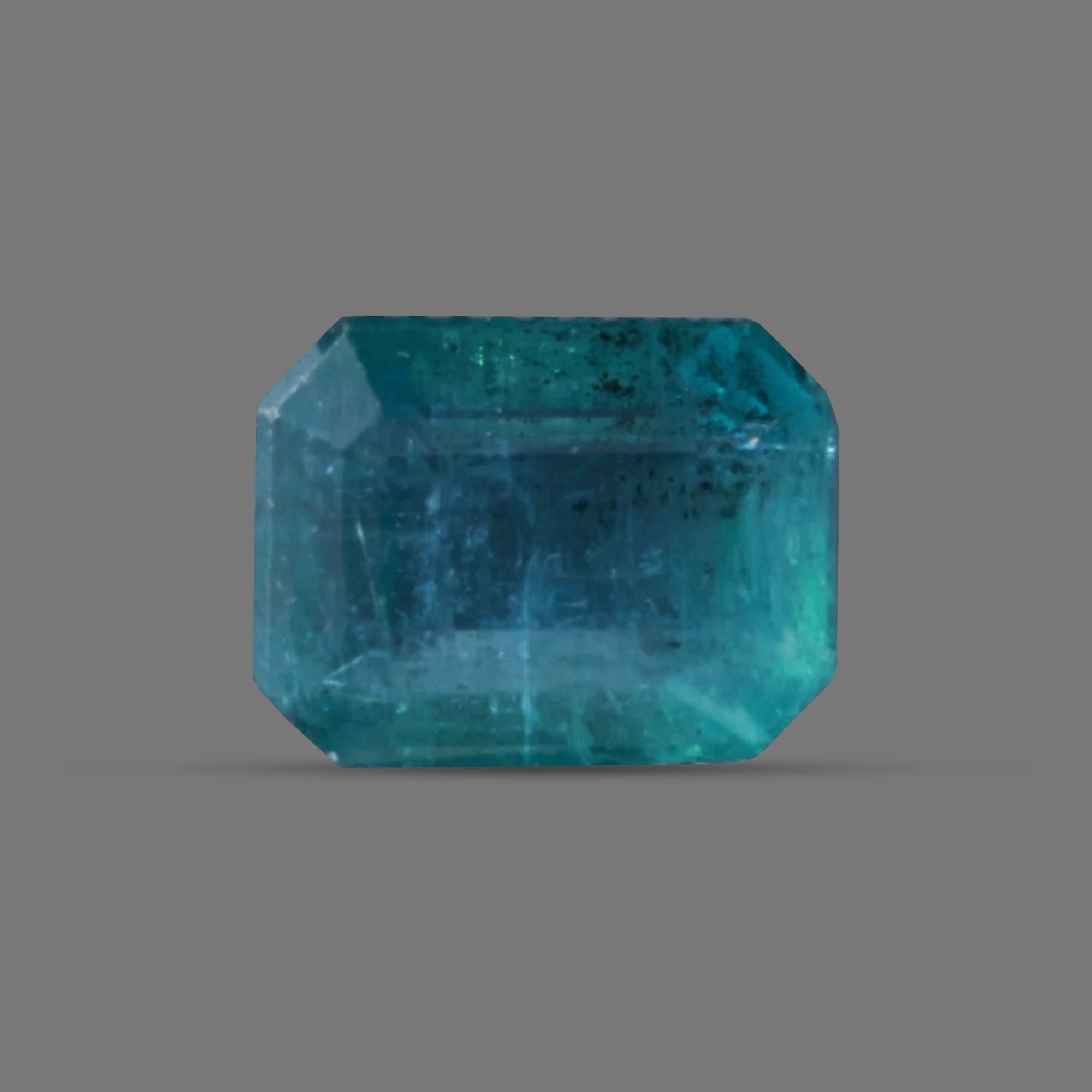 Emerald (Panna) - 6.22 carats