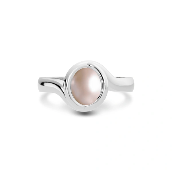 Pearl Platinum Ring