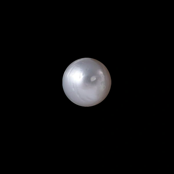 South Sea Pearl - 6.88 carats