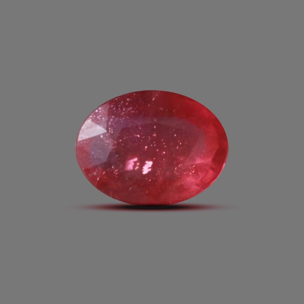 Ruby Bangkok - 4.06 carats