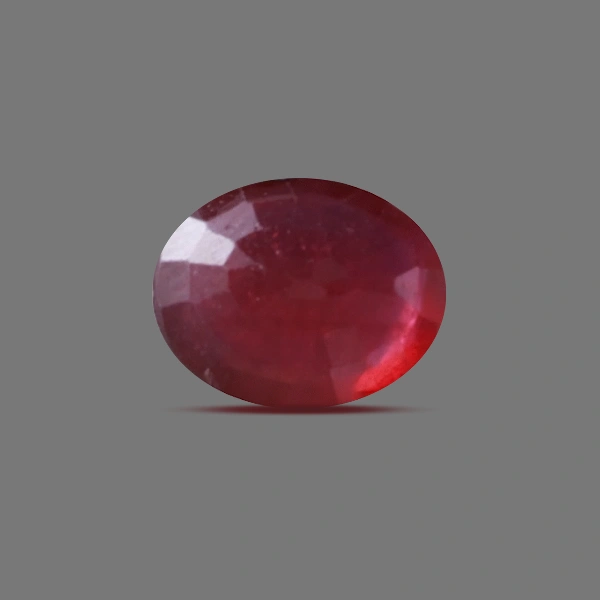 Ruby Bangkok - 4.22 carats