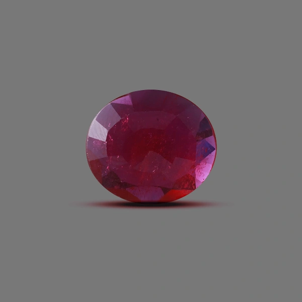Ruby Bangkok - 4.24 carats