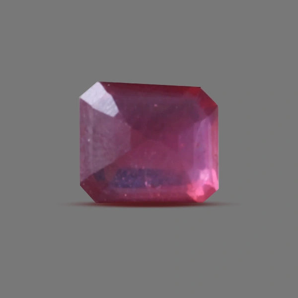 Ruby Bangkok - 4.32 carats