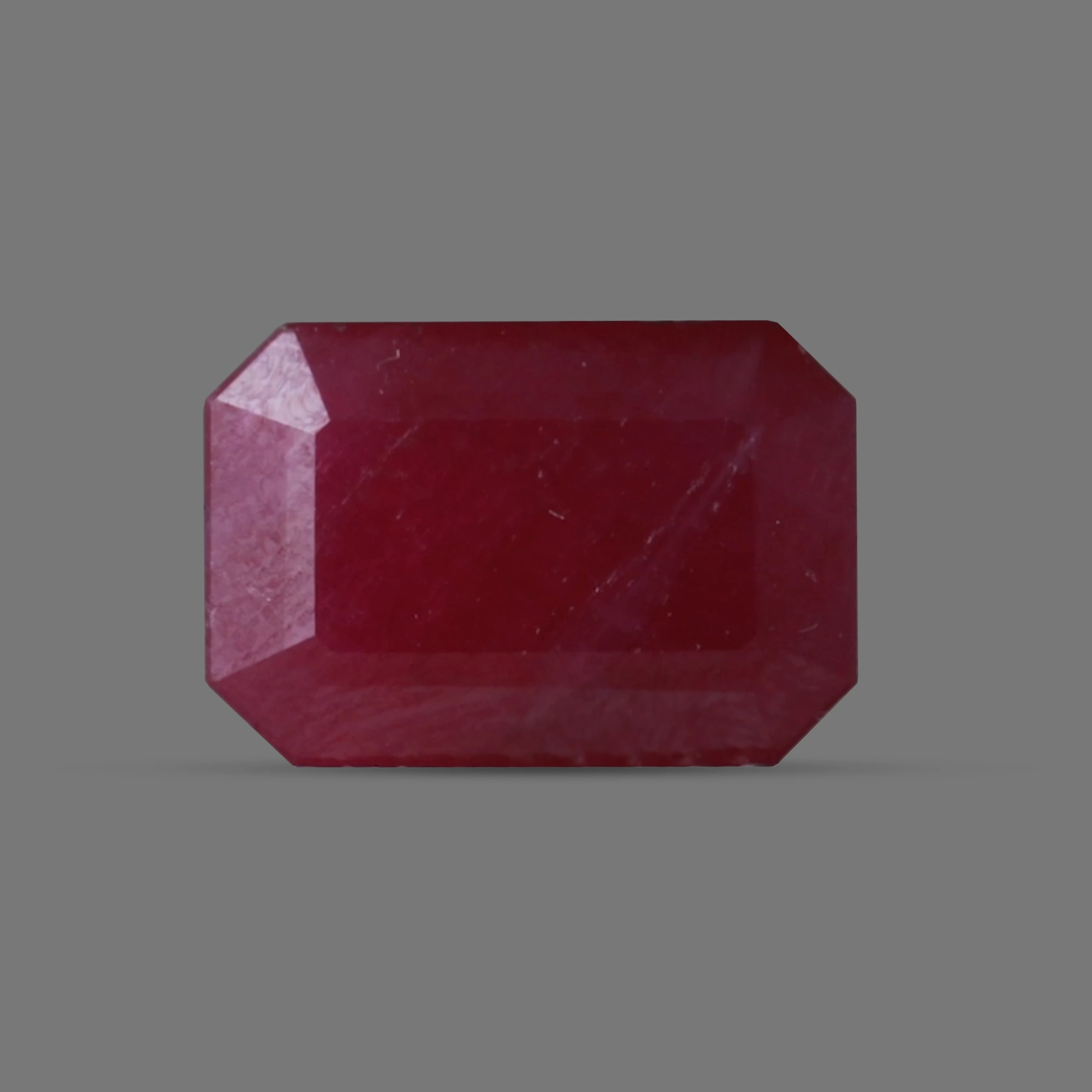 Ruby African - 4.90 carats