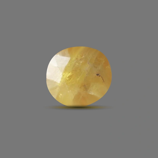 Yellow Sapphire  - 4.47 carats